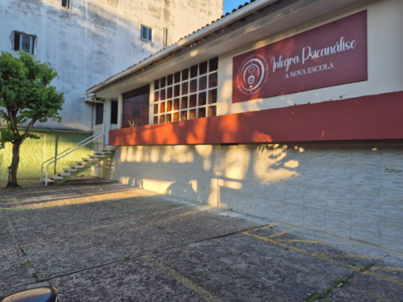 Fachada da sede da Integra Psicanálise em Recife, Pernambuco
